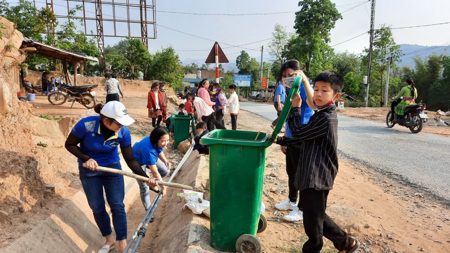 Sôi nổi các hoạt động trong tháng thanh niên